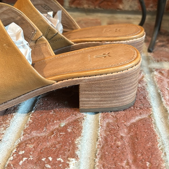 Frye leather sandals, size 9.5, camel color, gently worn once! - Picture 5 of 14